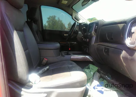 2021 Chevrolet Silverado 1500 4Wd Short Bed Rst from USA, damaged, VIN 3GCUYEEL2MG303826